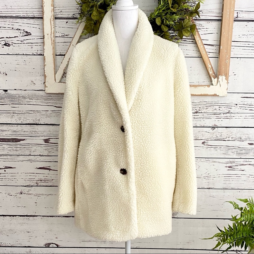 J. Crew Ivory Teddy Fleece Shaw Collar Coa…